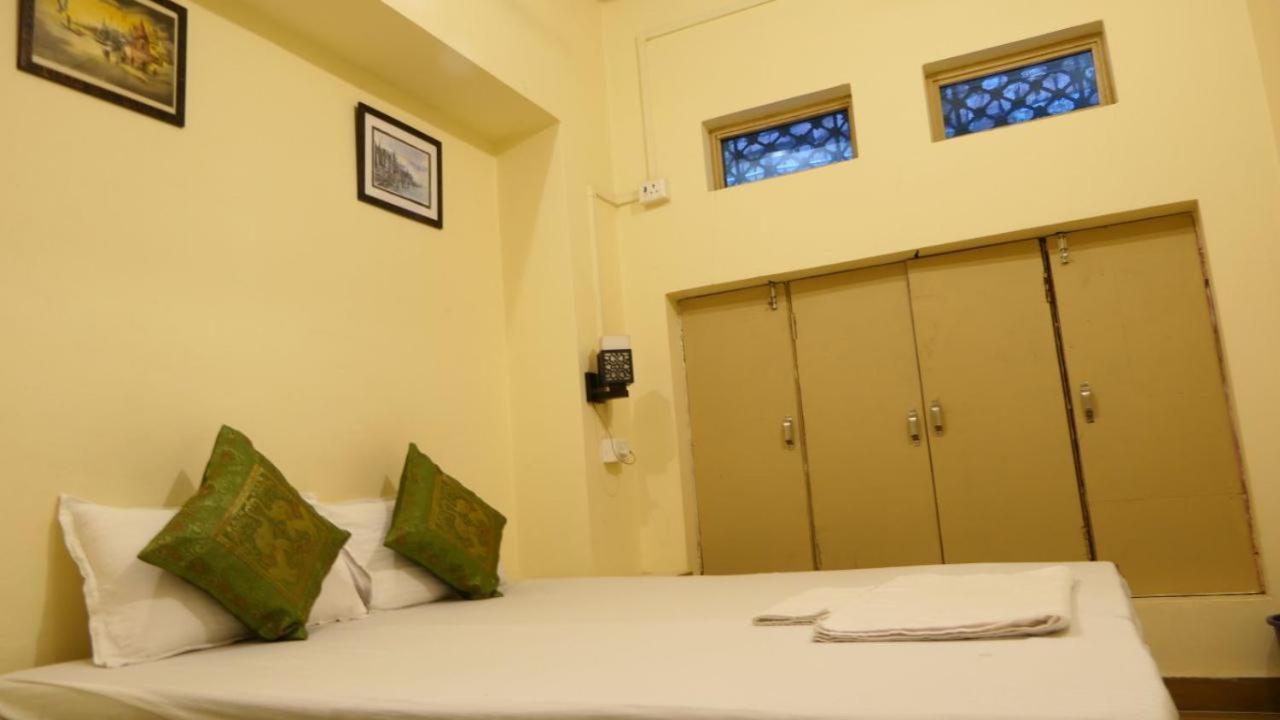 Hotel Yogi Soul Váránasí Exteriér fotografie